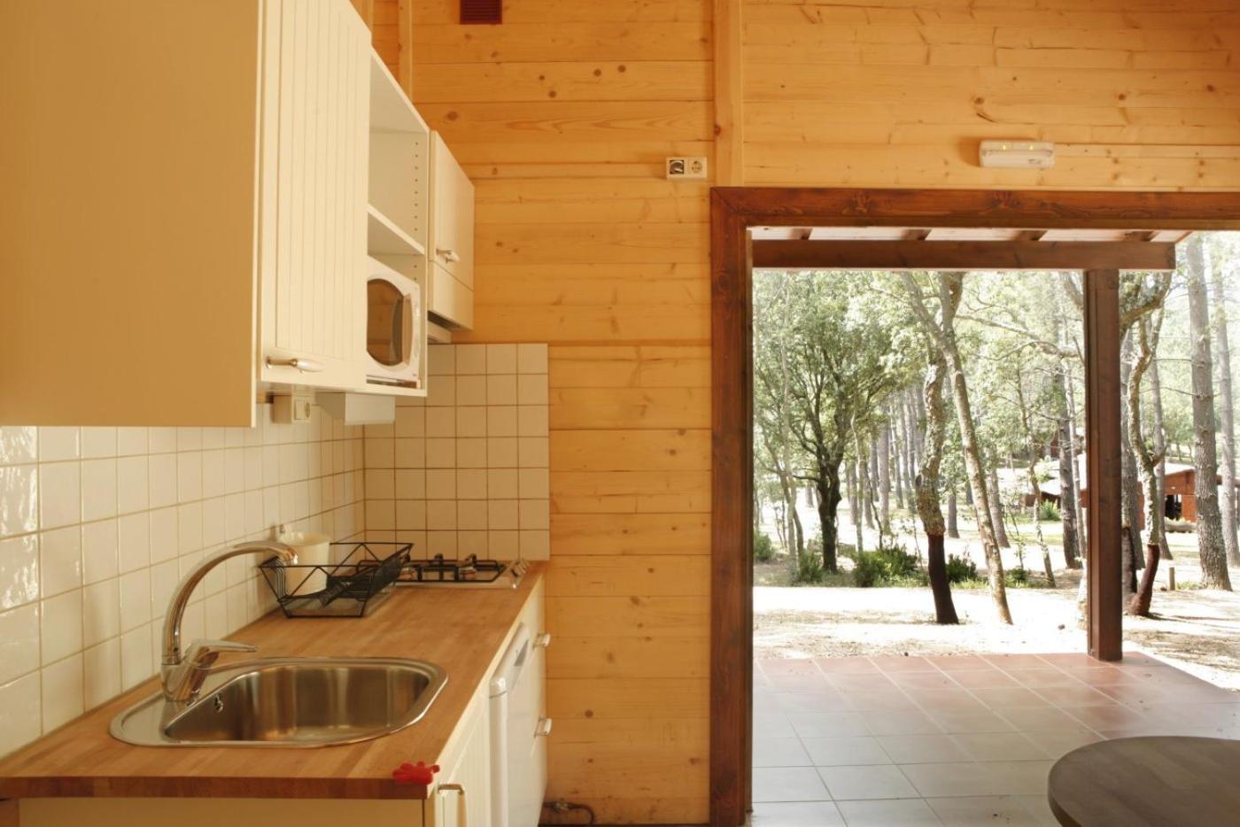 Camping Macanet De Cabrenys Exterior photo